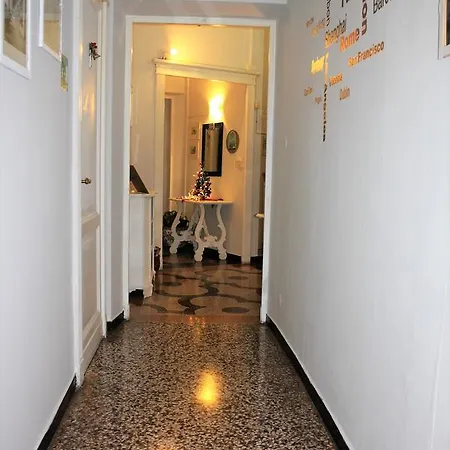 Argentina House Oda ve Kahvaltı Cenova